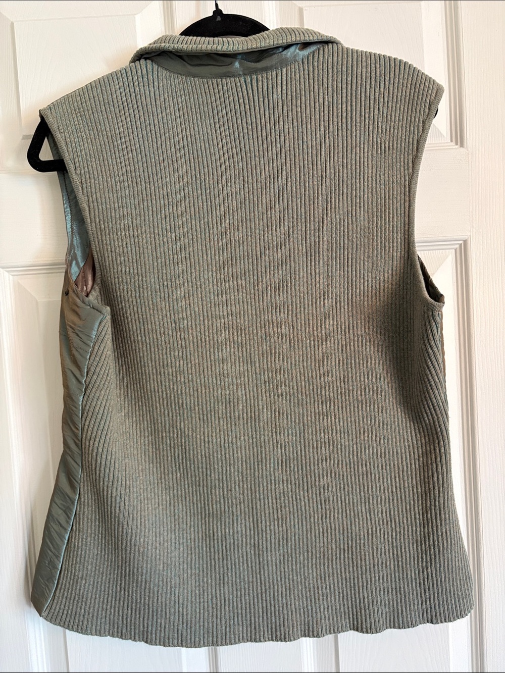 SPANNER Shiny Sage Green Iridescent Studded Detail Zip-Front Vest 🌟2/$30🌟 - Picture 7 of 11
